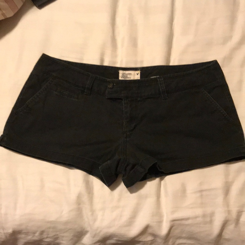 American Eagle stretch shorts